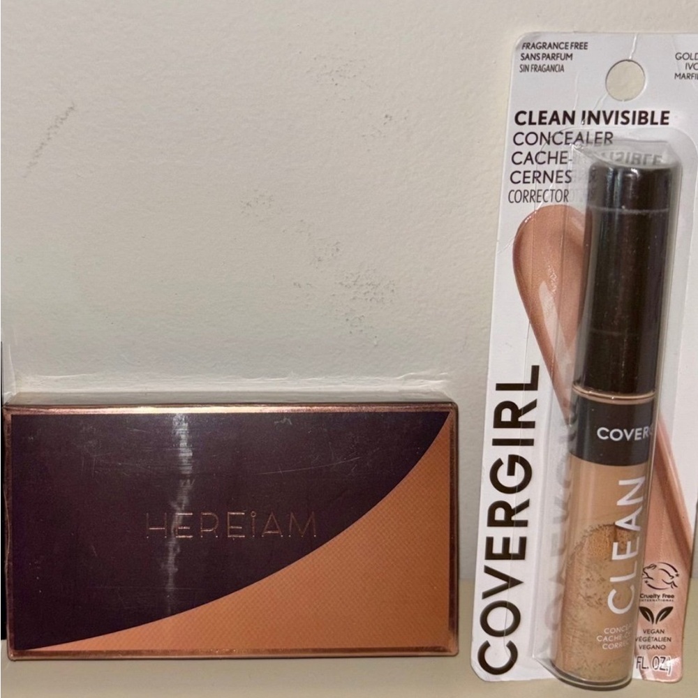 COVERGIRL Clean Invisible Concealer - Light Beige